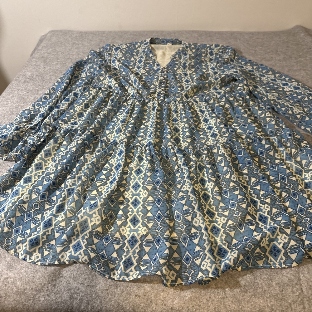 Elan Blue White Geometric Abstract‎ Tiered Long Sleeve Dress Size L Flowy Boho
